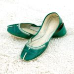LK-007-Ladies-khussa-traditional-for-women-stitched-mojari-footwear-sandals-shoes-girls-fashion-culture-hand-made-stitched-online-sale-pakistan-pezaarpk-pezaar-heels-flats (1 (6)